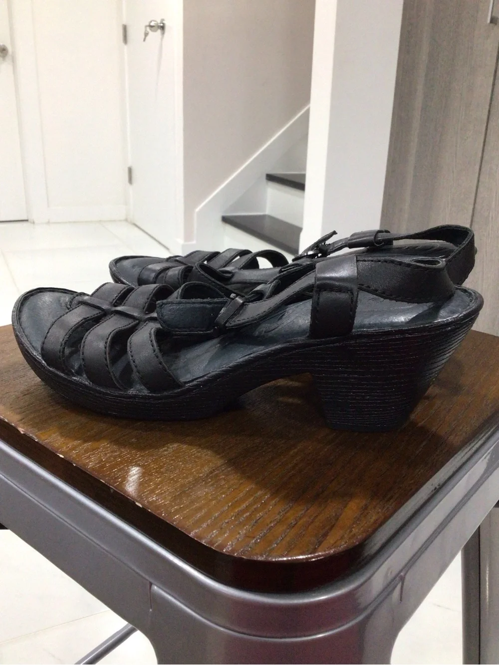 Born classic strappy